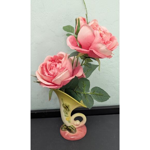 Hull Pottery Cornucopia Vase 6 Inch Yellow/ Blue Pink Floral 6 Inch Vintage - Picture 2 of 7